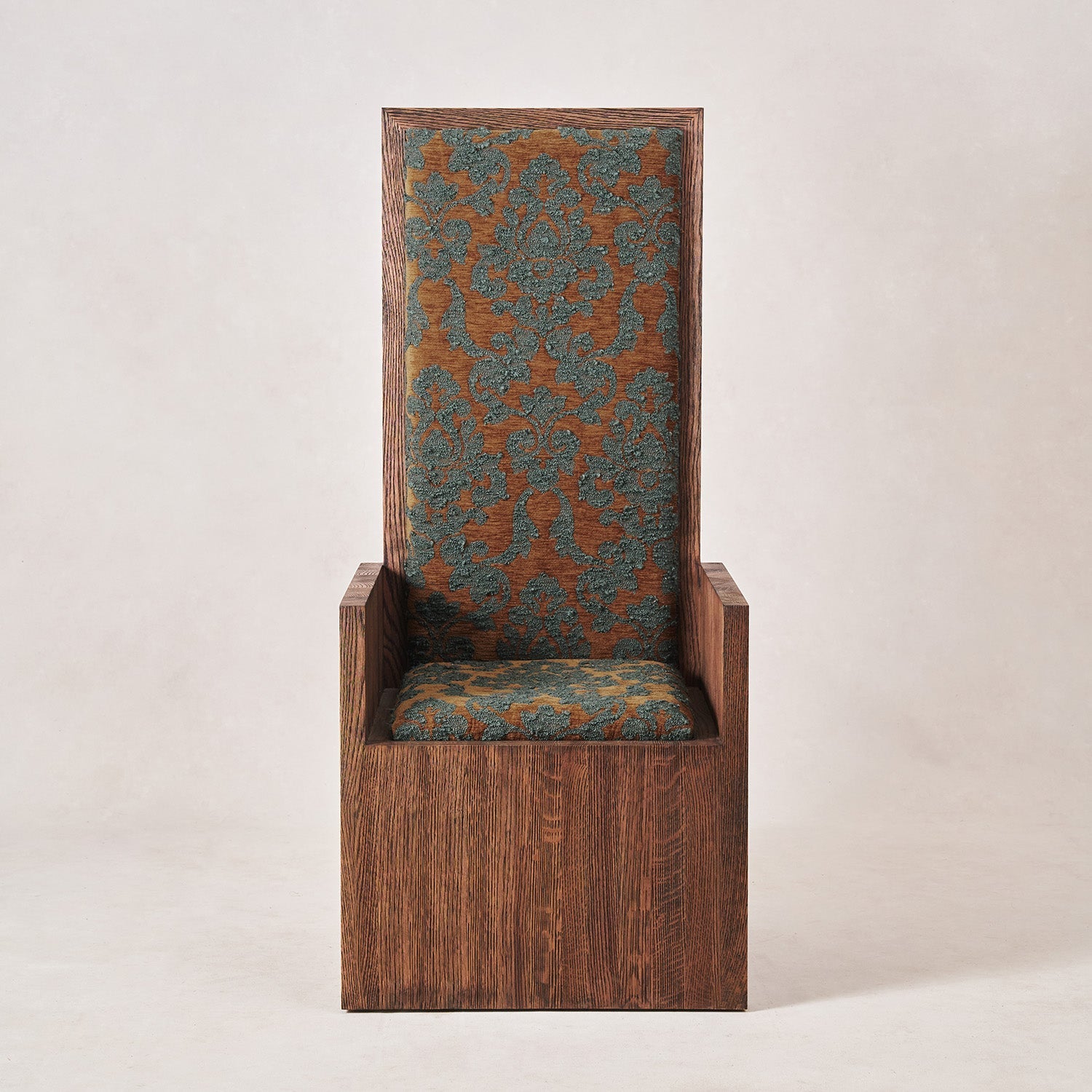 Chaise au coin du feu